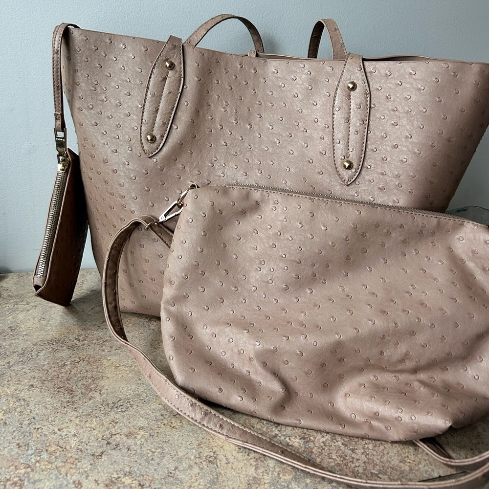 Bebe Three Piece Faux Ostrich Leather Tote, Purse and Wristlet - Picture 9 of 11